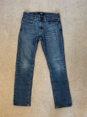 Hollister Men’s Slim Straight Jeans